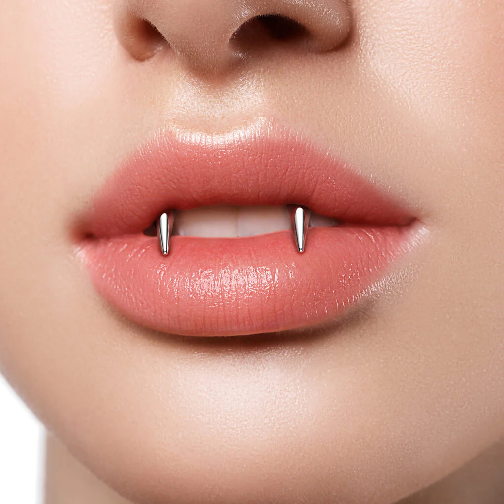 Hufeisen Piercing Vampirzähne - Image 3