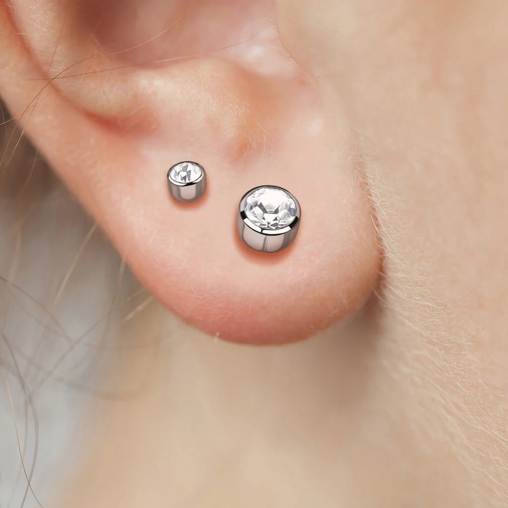 Titan Ohrstecker Zirkonia Rund - Image 2